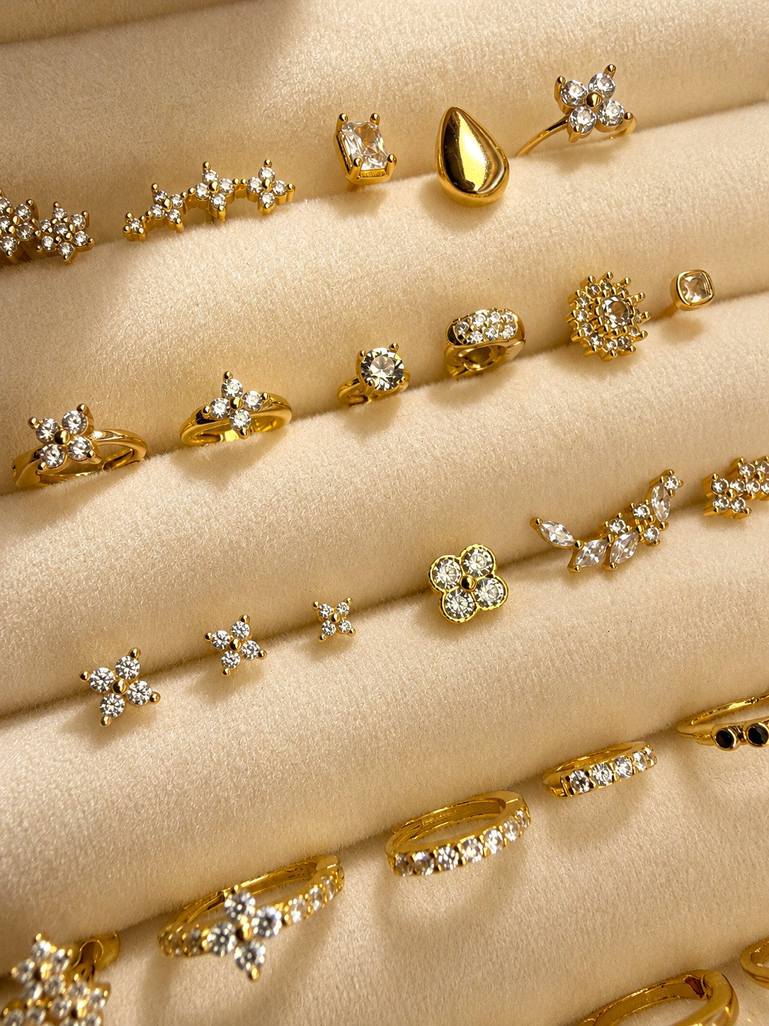How to Keep Cubic Zirconia Sparkling | Jewellery Care Guide | Onirique Paris