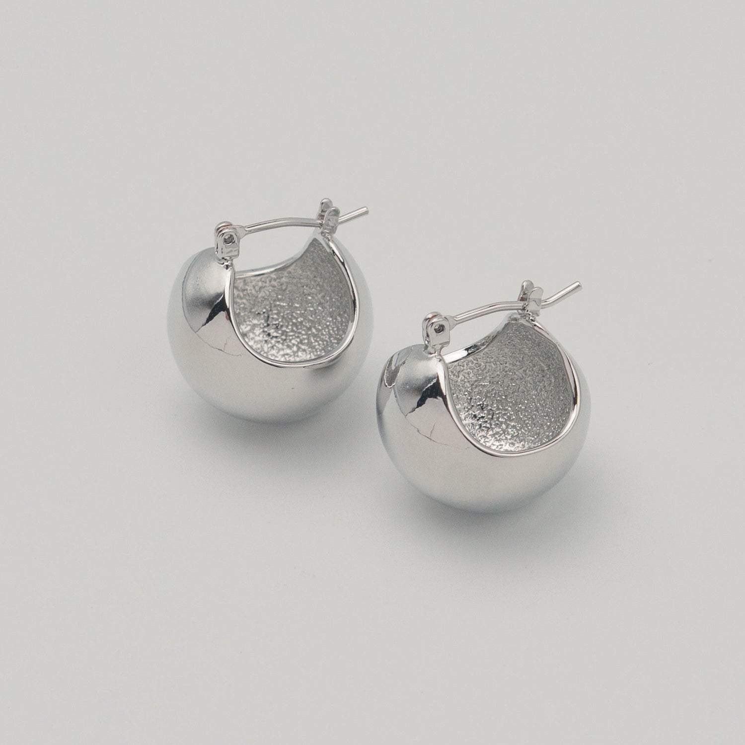 Lya Earrings