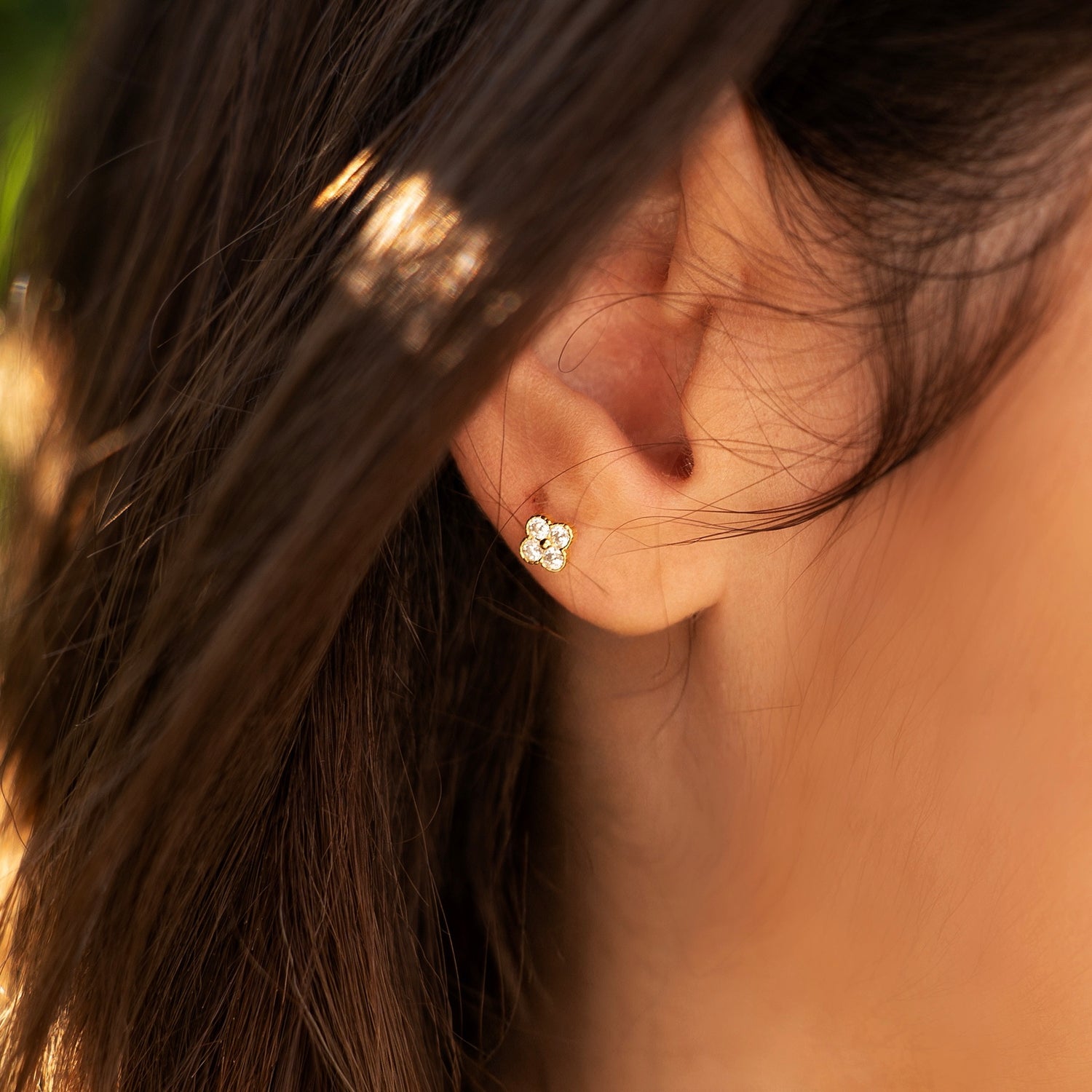 Pénélope Earring (sold as one, not a pair)