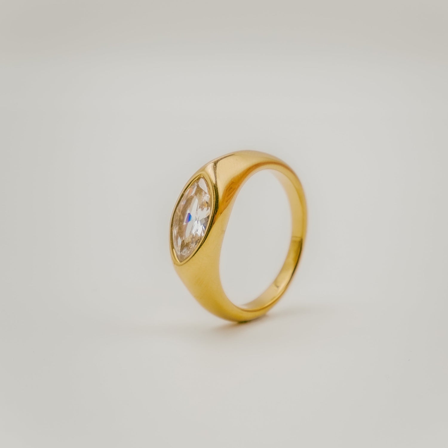 Véronique Ring