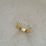 Bague en argent 925 plaqué or avec motifs fleurs sertis d’oxydes de zirconium transparents